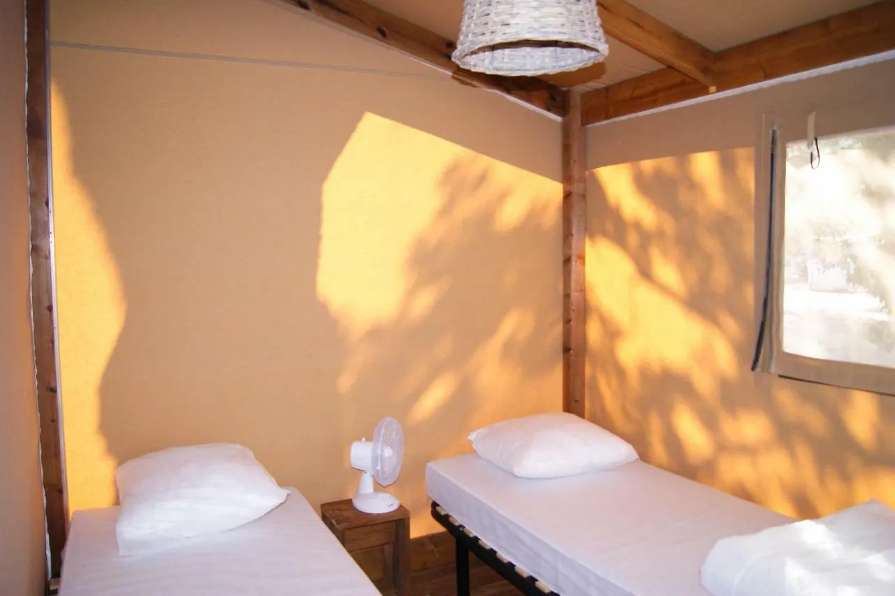 Campsite Le Beau Veze Hotel Carqueiranne